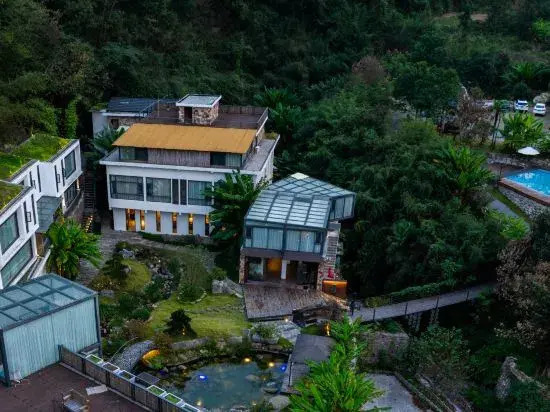 Yanyujian Hostel