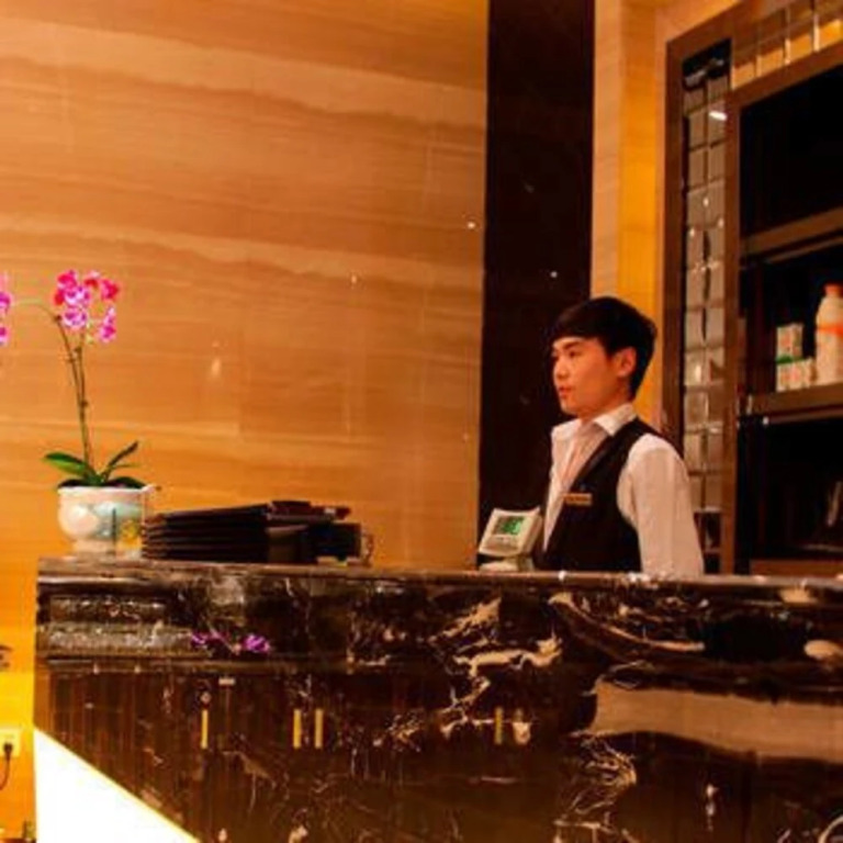 Hongyuan Times Hotel