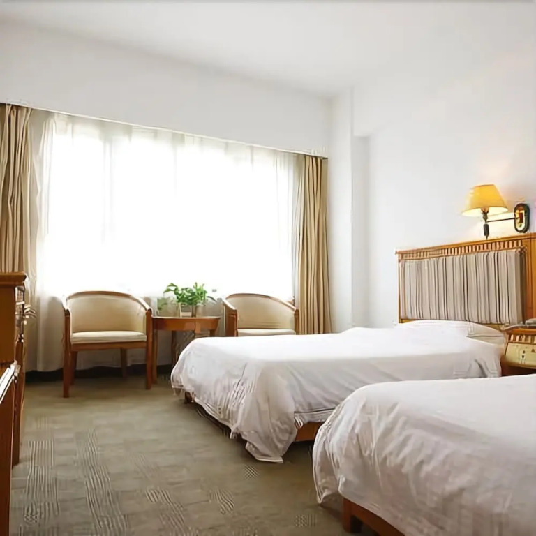 City Comfort Inn