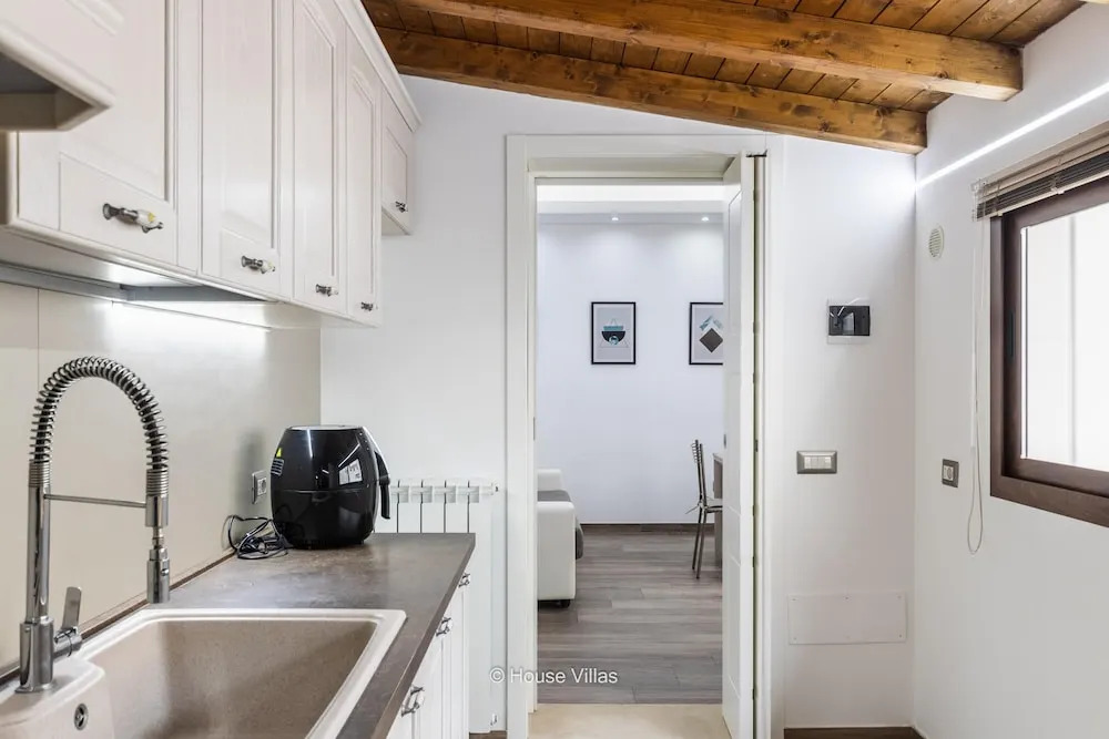 Civico 6 in Avola with 2 bedrooms and 1 bathrooms