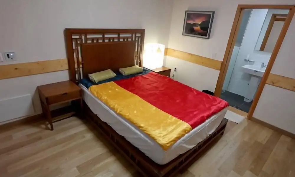 Gyeongju Hwangnamkwan Hanok Hotel
