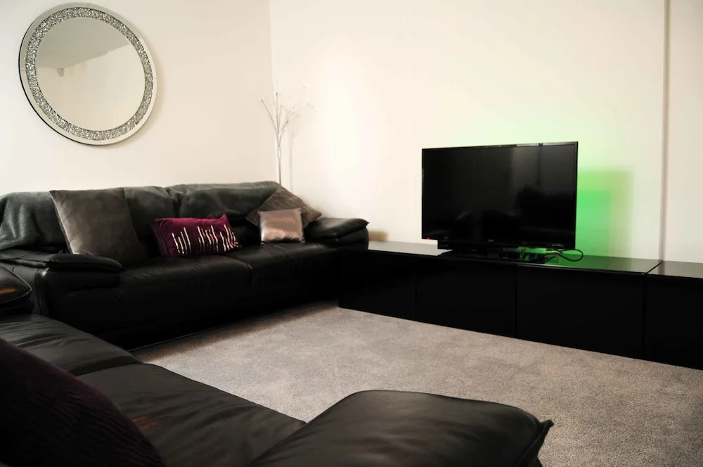Luxury Emirates Arena Apartment