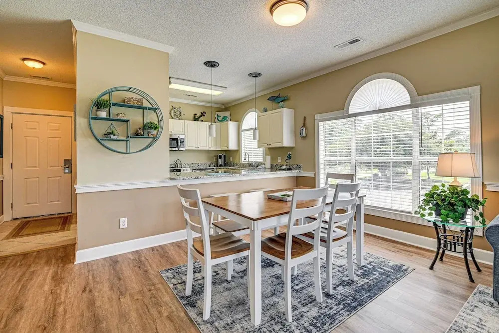 2 Mi to Beach: Pool-view Myrtle Beach Escape!