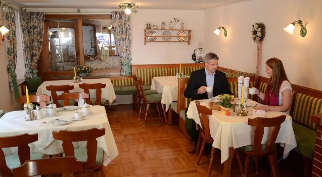 Hotel-Pension Falkensteiner