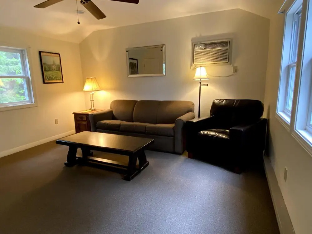 Pine Grove Cottages
