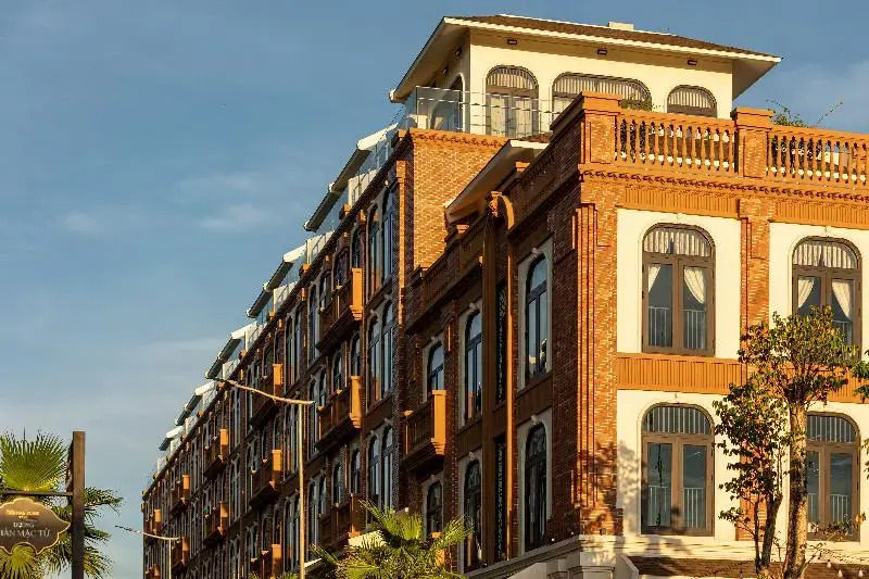 Lumiere Boutique Vỹ Dạ