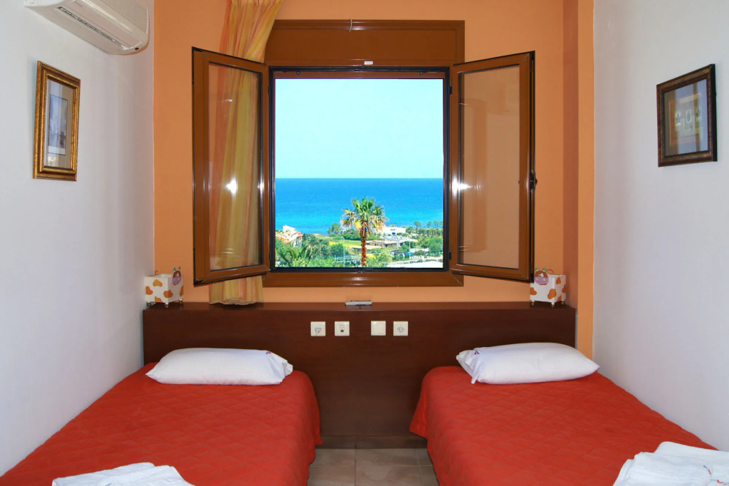Stavromenos Villas