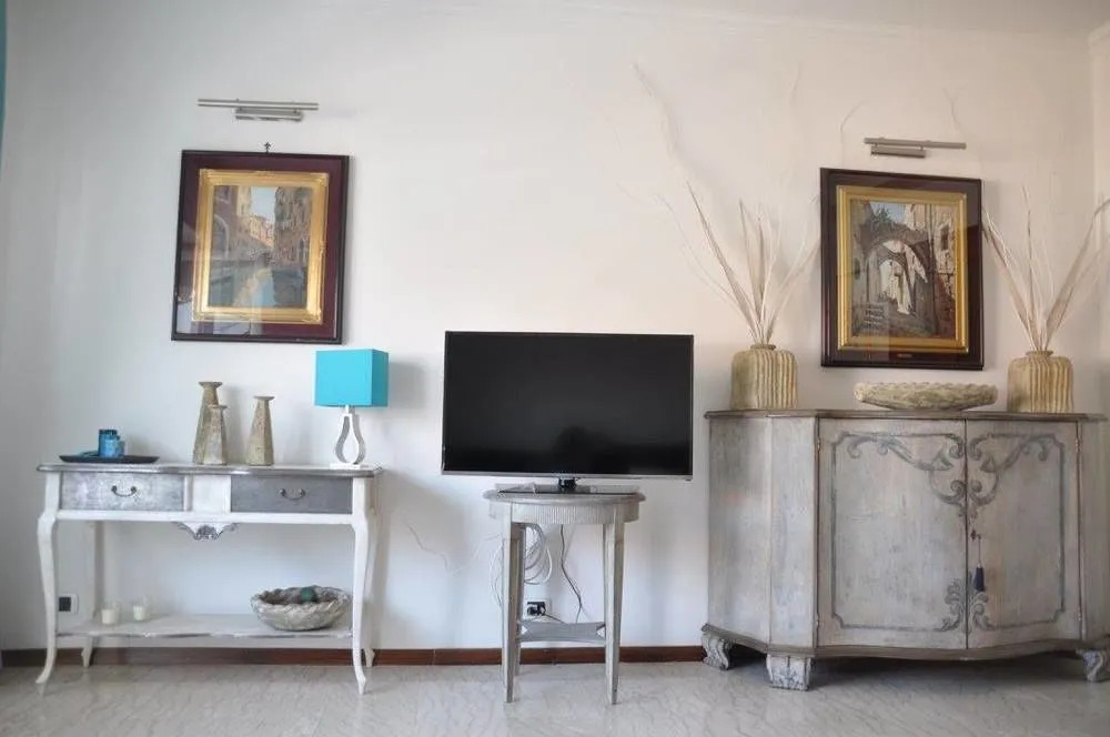 Costaioli Guest House