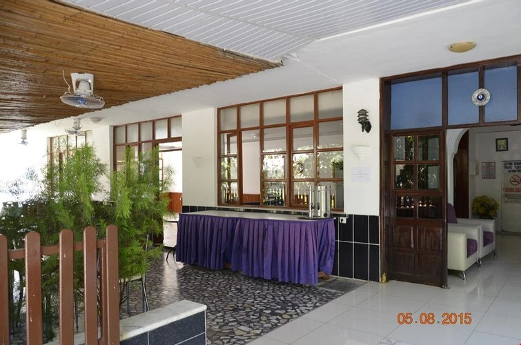 Cemre Otel