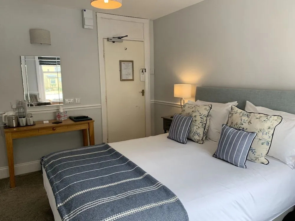 The Claremont Hotel - Adult Only