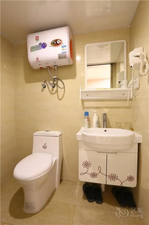 Fortune Service Apartment