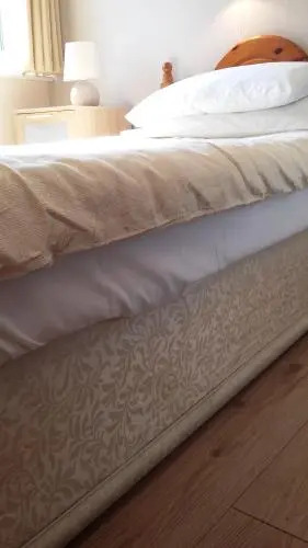 Castleton Hotel - Just For Adults