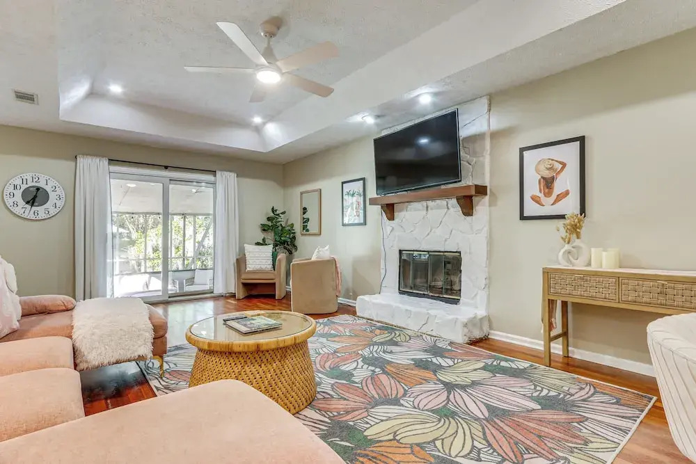 Dogs Welcome! Savannah Escape w/ Fenced-in Yard
