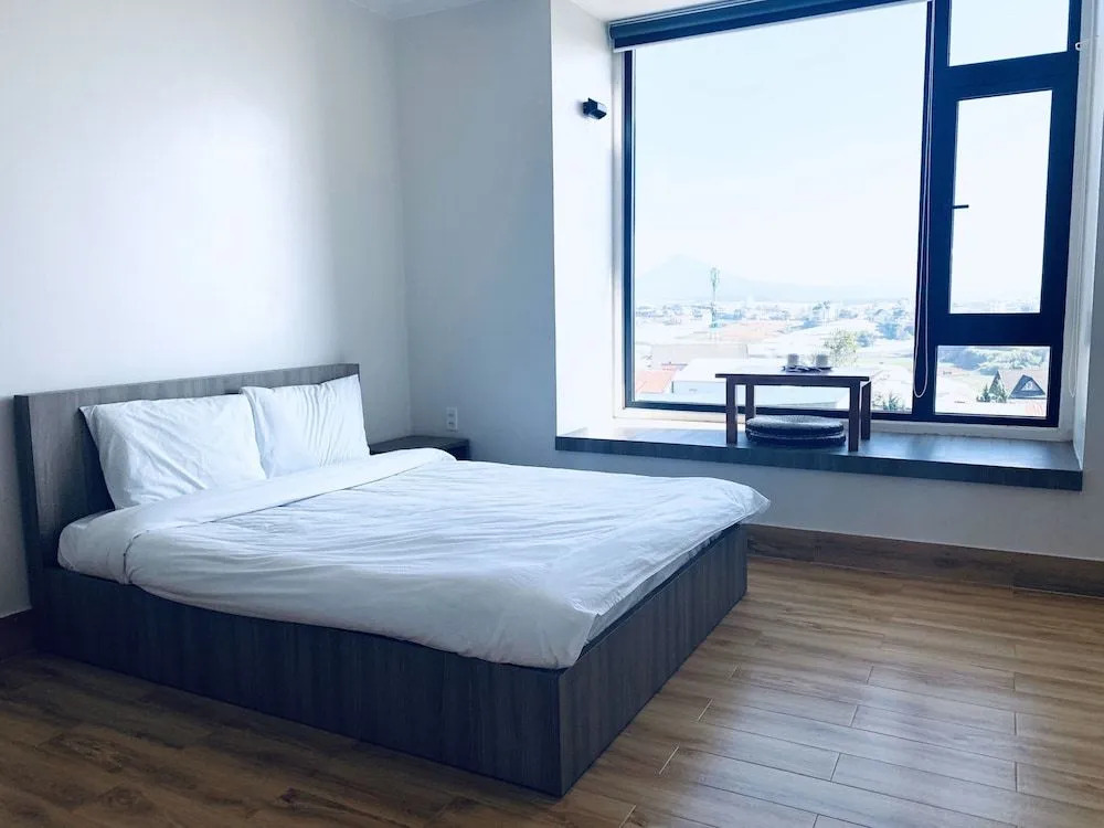 B Villa