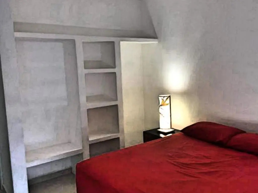 Stunning beach holidays house with 24h security