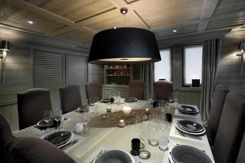 Chalets Black & White Pearl
