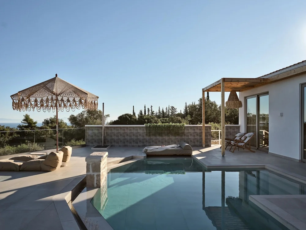 Ocean Luxury Villas