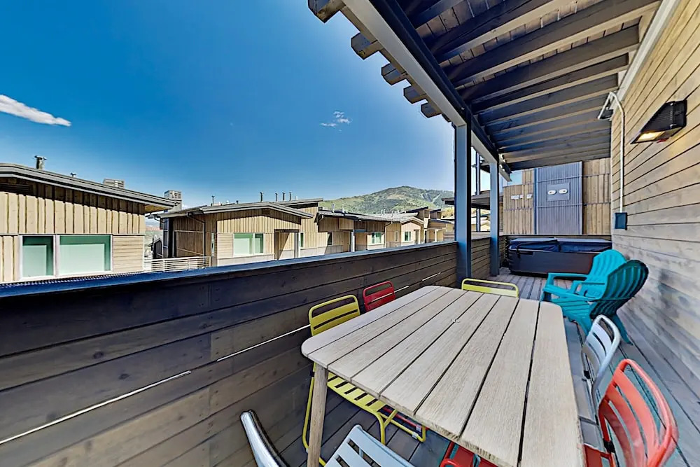 2752whmr 3 Bedroom Townhouse