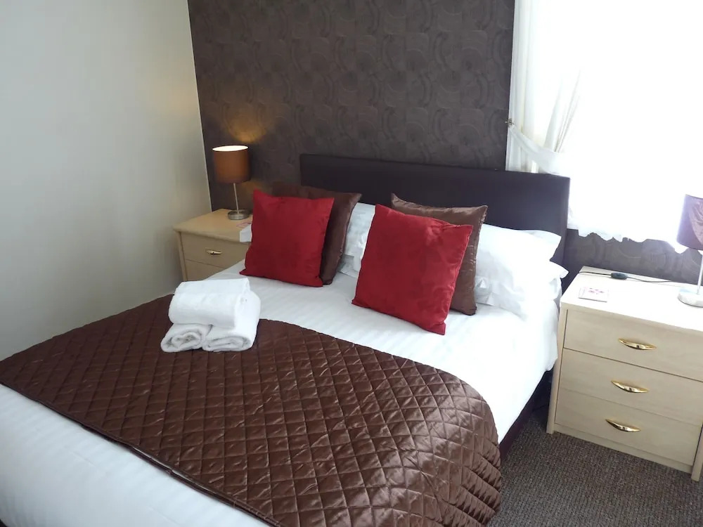 the cumbrian hotel