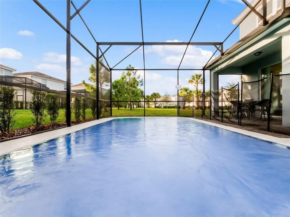 5 Bed Bliss at Solterra by Shine Villas 121 villa
