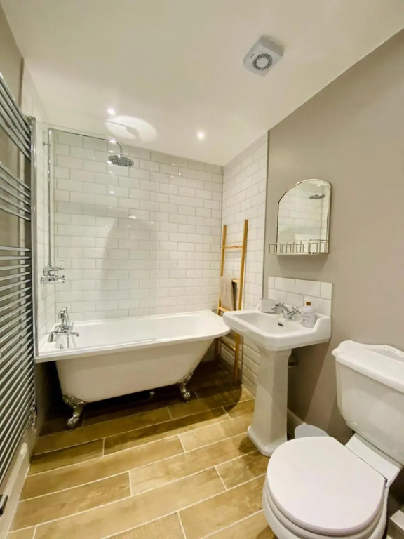 Nickleby Nook Broadstairs a Cosy Beach Apartment - Meters to the Beach!