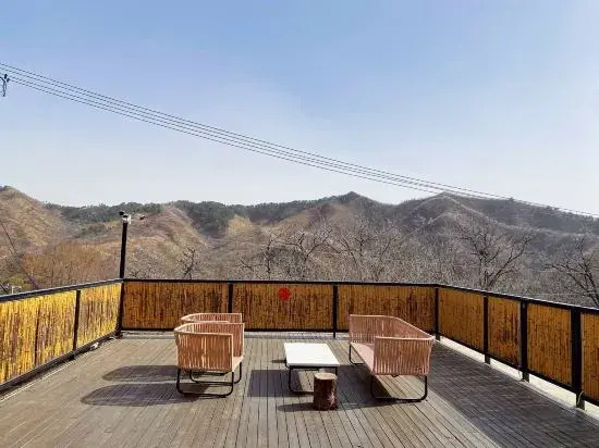 Zhuyin Shanshe Hostel