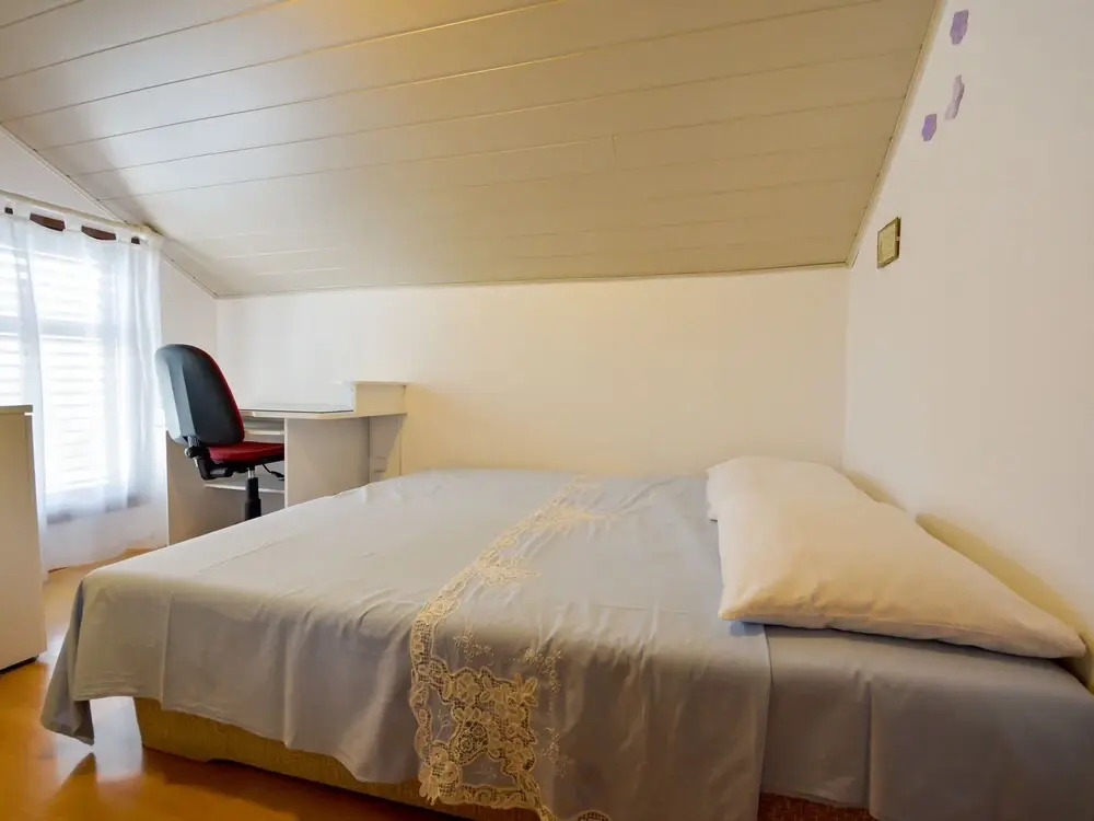 Mira Vir in Vir With 3 Bedrooms and 1 5 Bathrooms