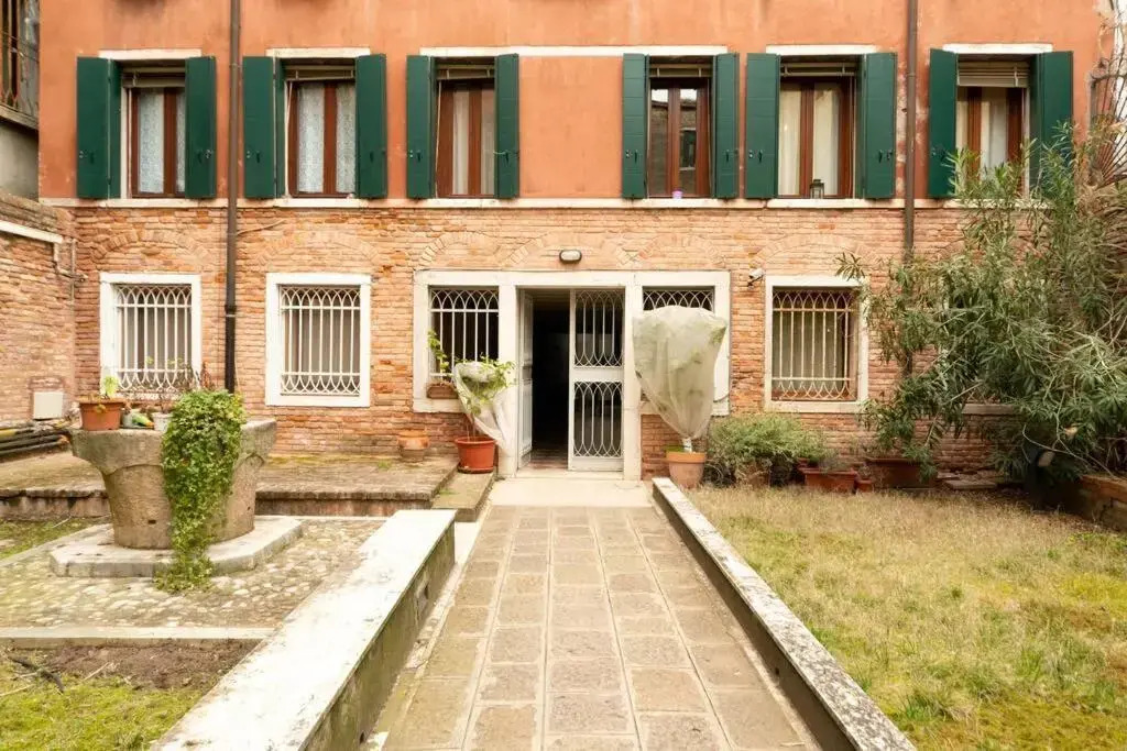 The Zen House Apartment