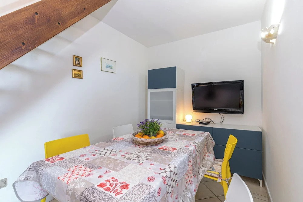 Il Borgo 2/15 700m From The Beach