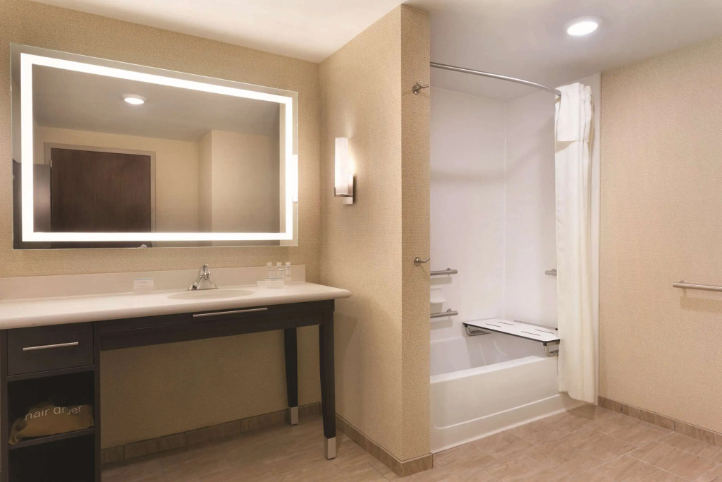 Homewood Suites by Hilton West Des Moines/SW Mall Area