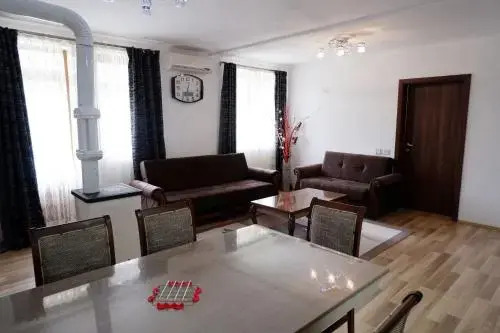 Hotel Kings Apartments