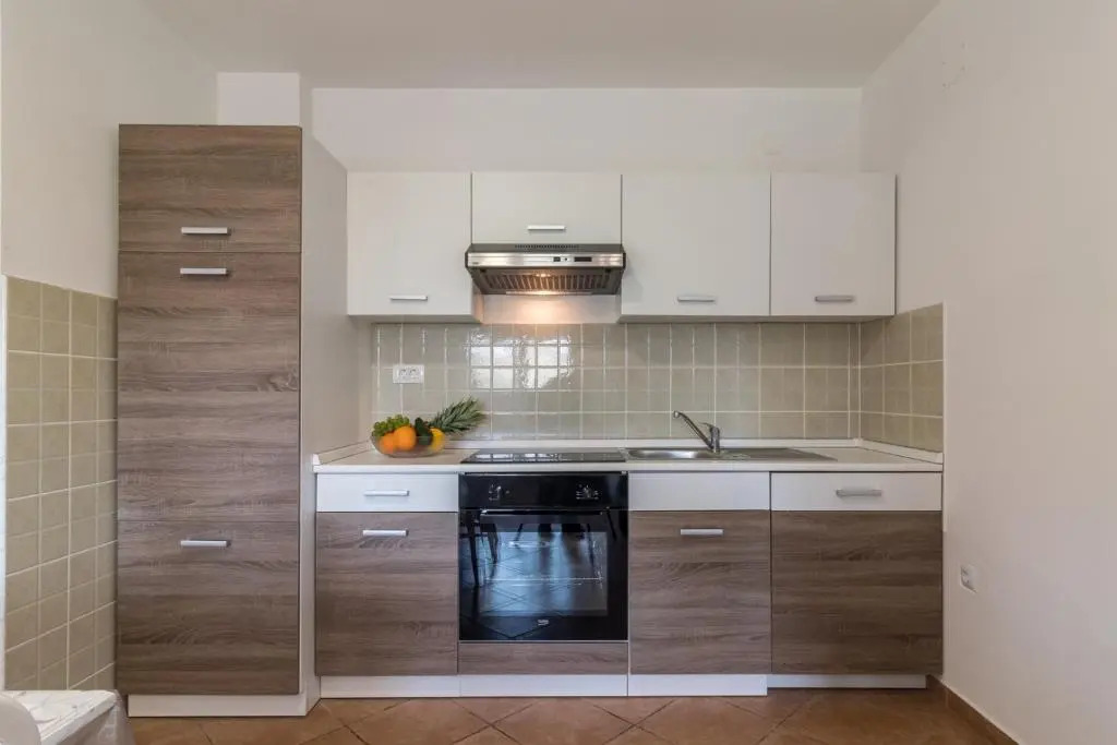 Apartments Mira