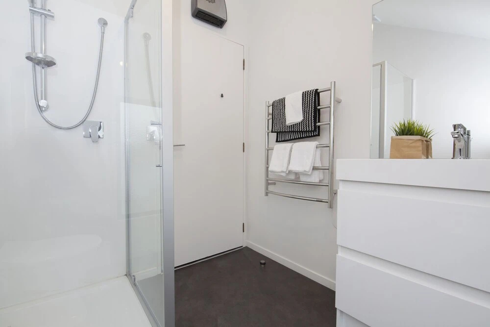 Star Struck Luxury - Inner City Townhouse