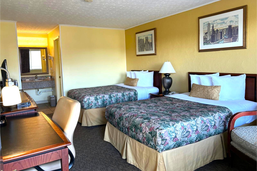 Lake Logan Inn