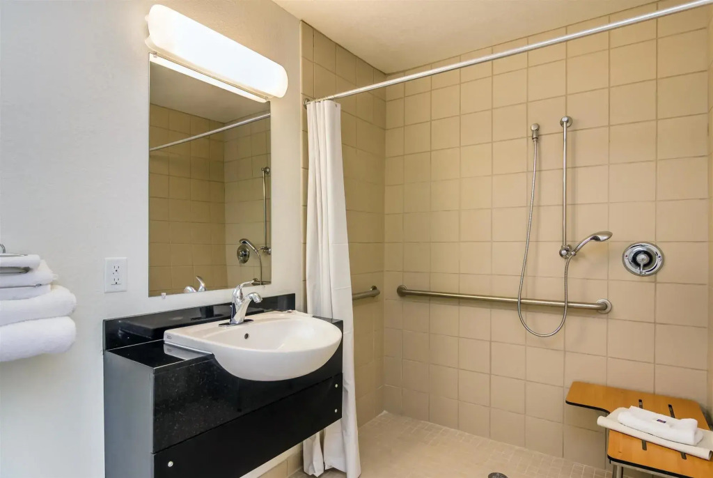 Motel 6-College Station, TX - Bryan