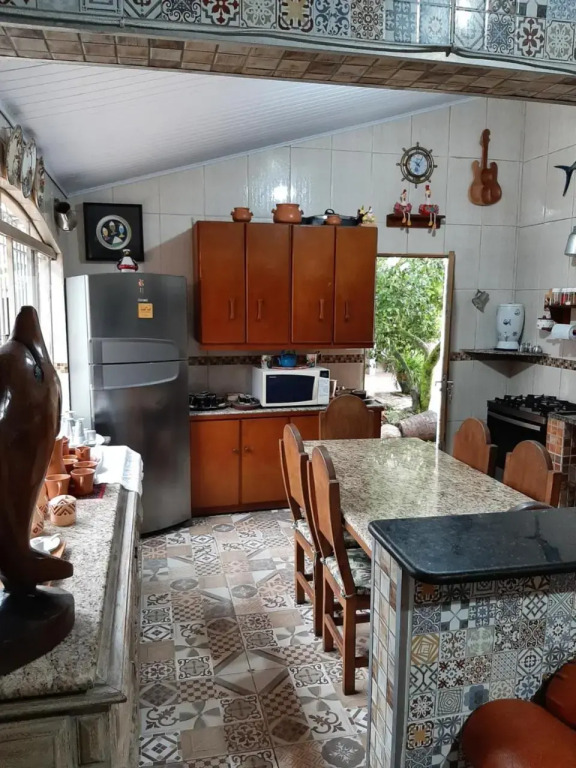 Casa em Ubatuba para 15 hóspedes