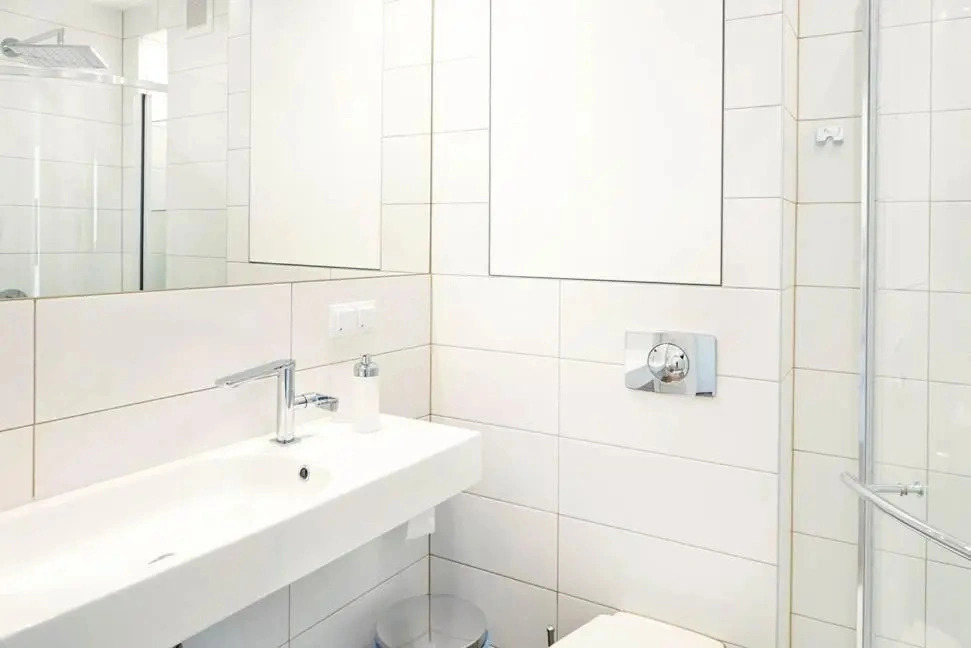 Lovely Sunny Flat in City Center