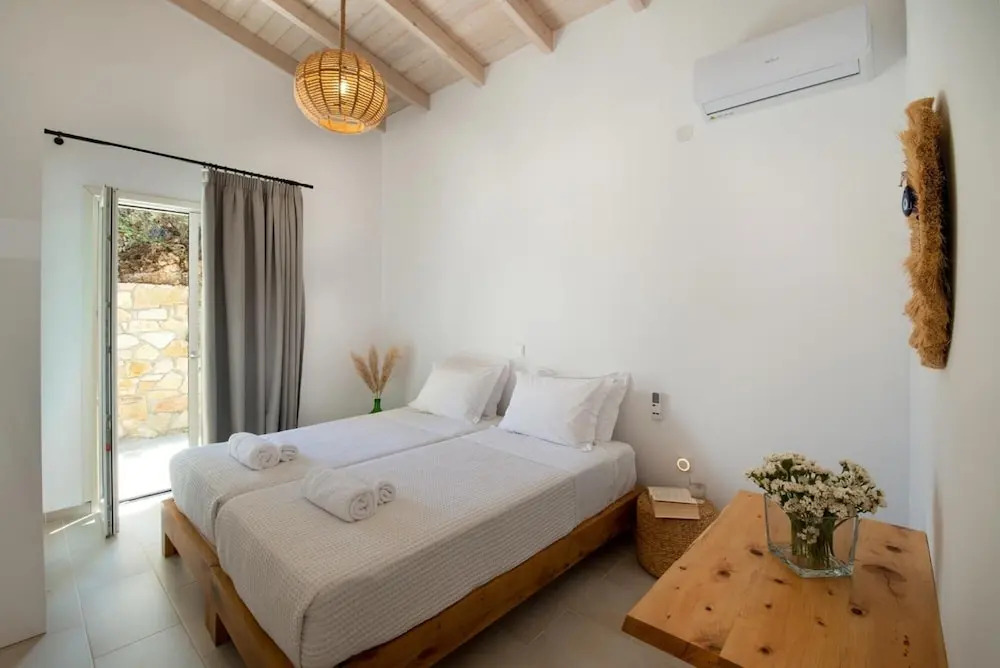 Terra Villa in Apergatika