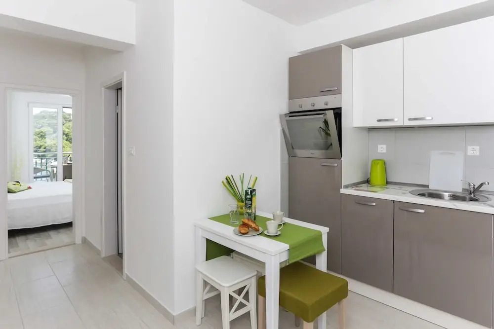 Apartments Posta