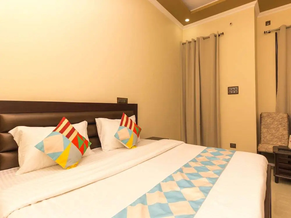 Touristen Holiday Home by OYO Rooms