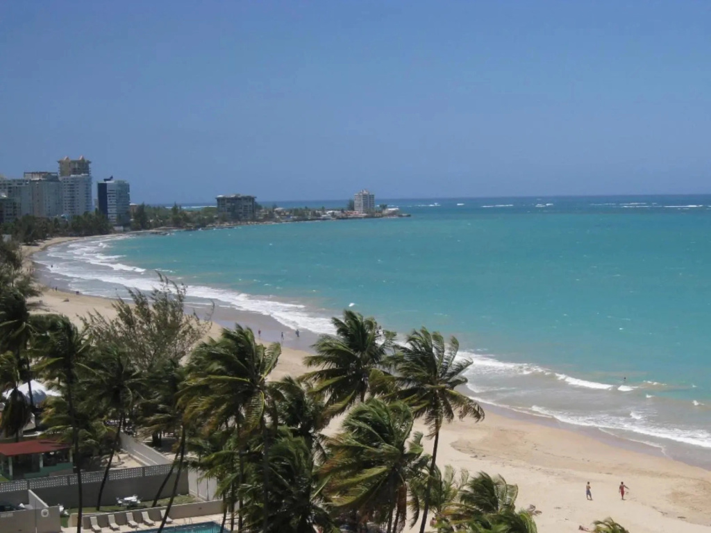 Tropical Studio at the Beach in Isla Verde