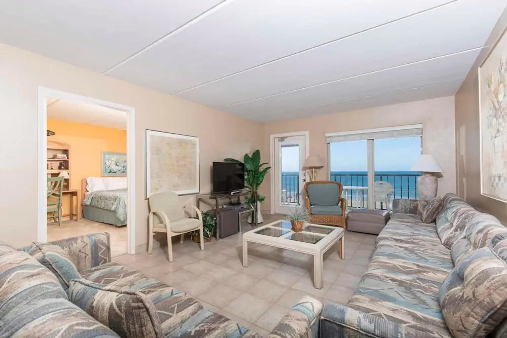 Suntide II Condominium 403