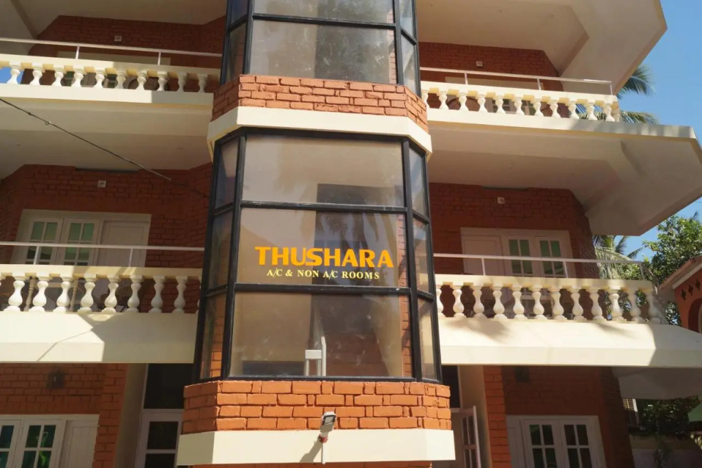 Hotel Thushara