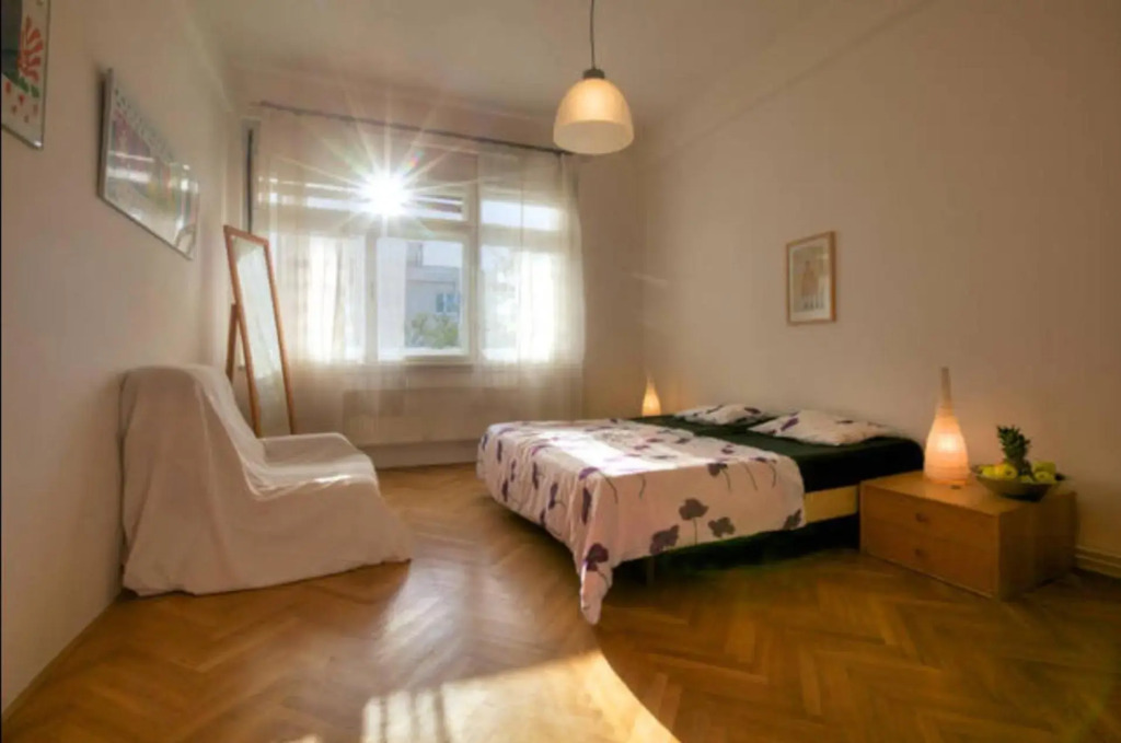 Apartment Sedlčanská - You Will Save Money Here - equipped with antique furniture