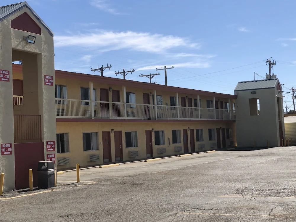 Lone Star Inn