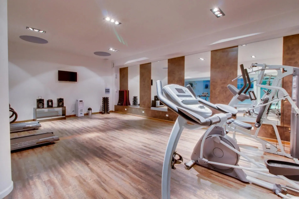 Oceana Suites Isabel ∙ Suite 204