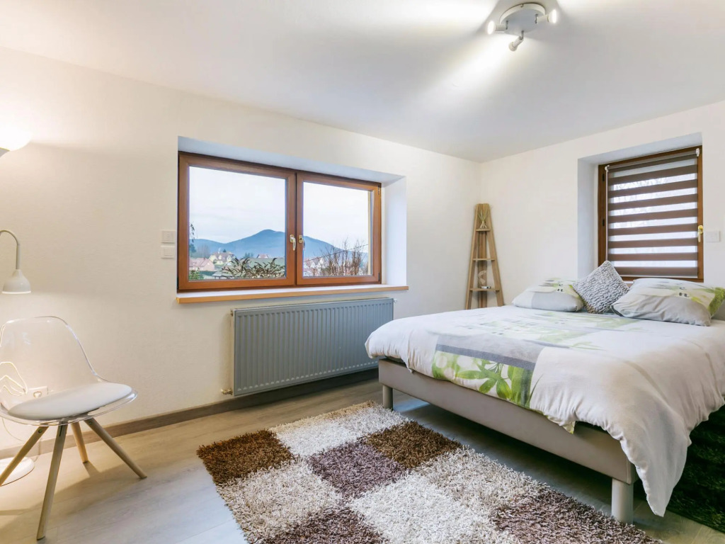 Mesmerising Holiday Home in Neubois With Private Swimming Pool
