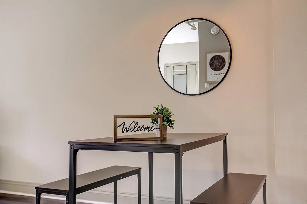 FRONTDESK 500 Fifth Apts Downtown Nashville