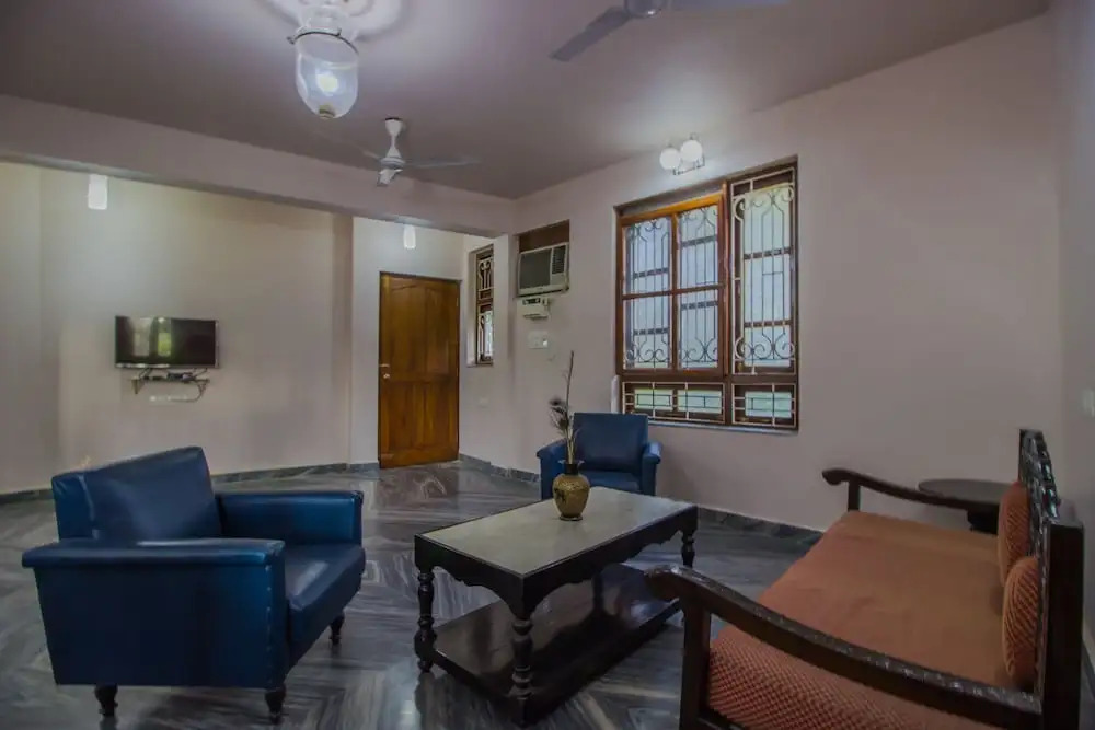 OYO 12535 Home Classic 2BHK Clova