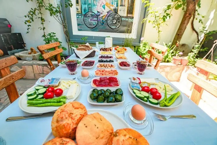 Risus Otel